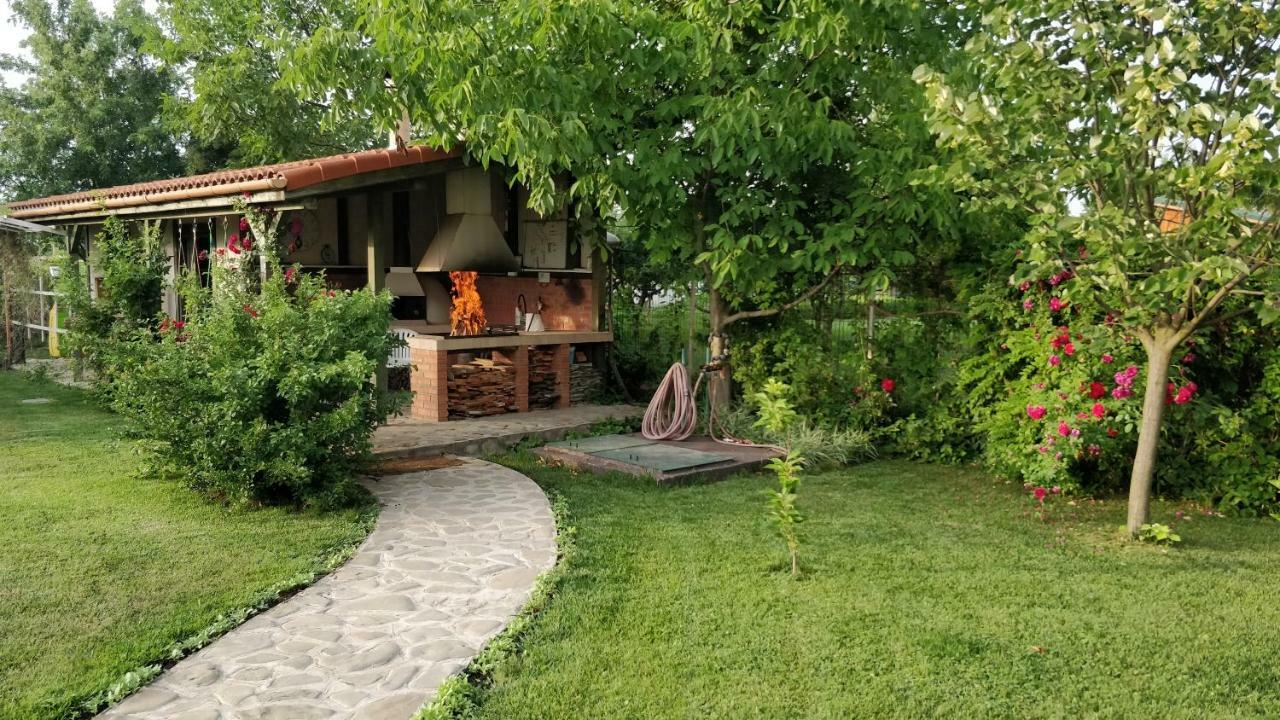 Ravi Residence Dascalu Exterior photo